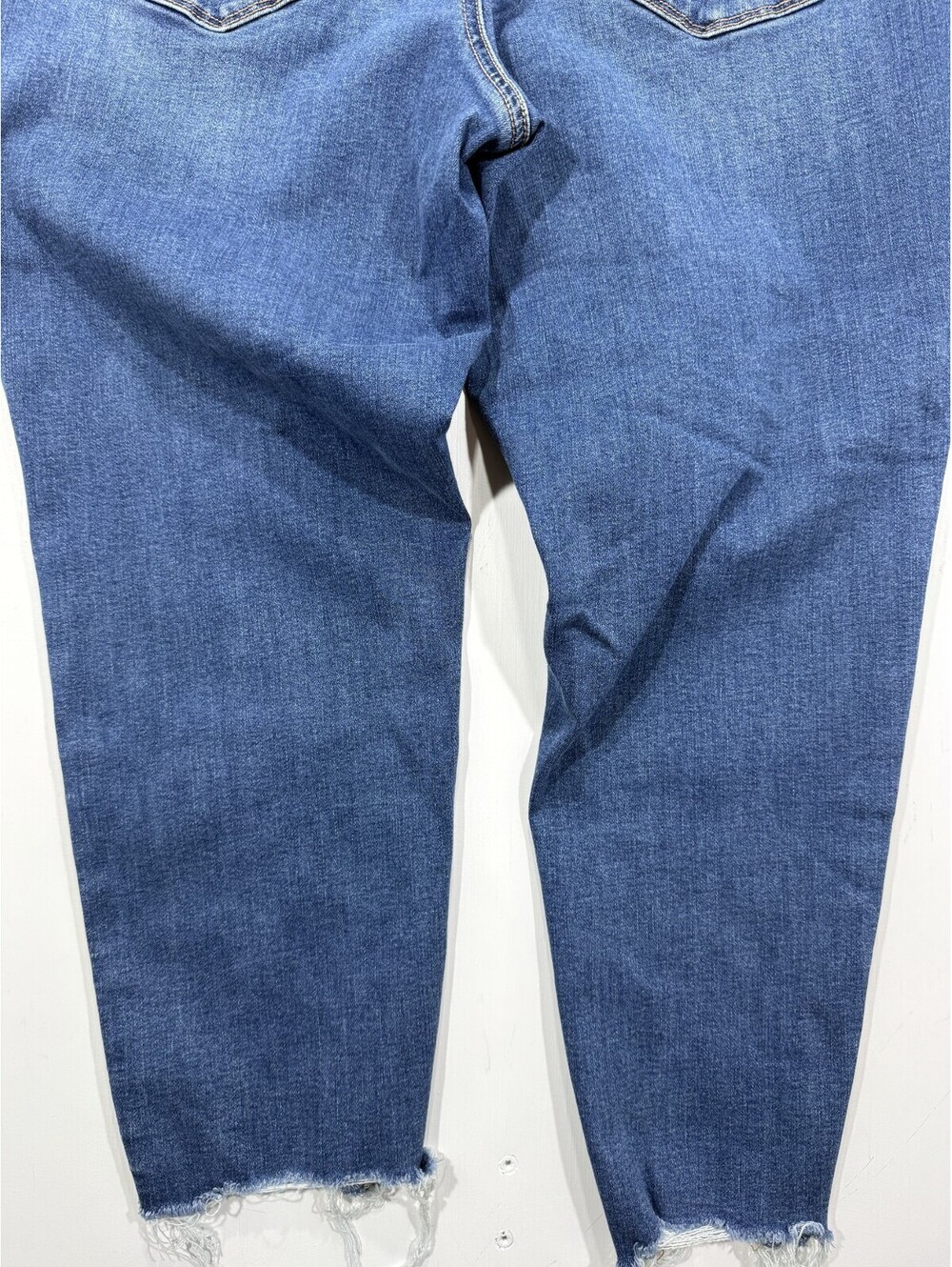 American Eagle Curvy High-Rise Jegging Crop Womens 14 Short Blue Jeans - Picture 8 of 10